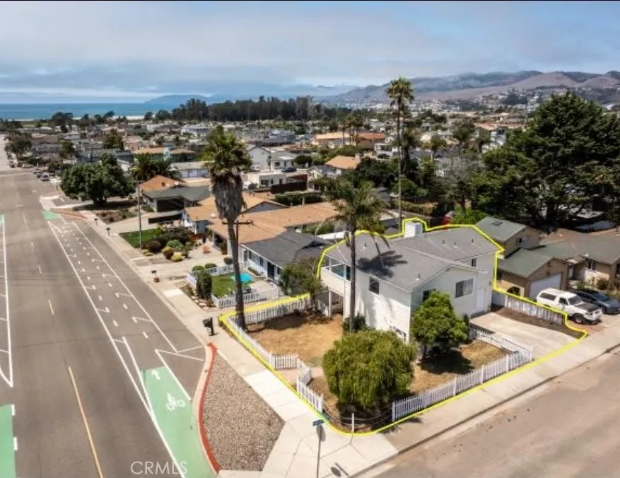 581 Newport Grover Beach, CA 93433
