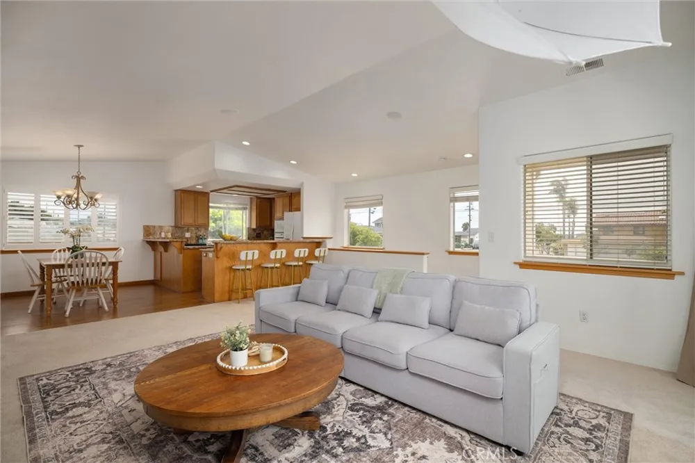 581 Newport Grover Beach, CA 93433