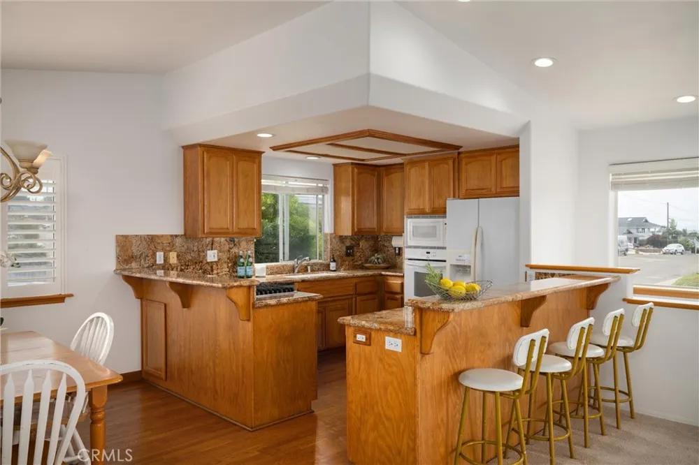 581 Newport Grover Beach, CA 93433
