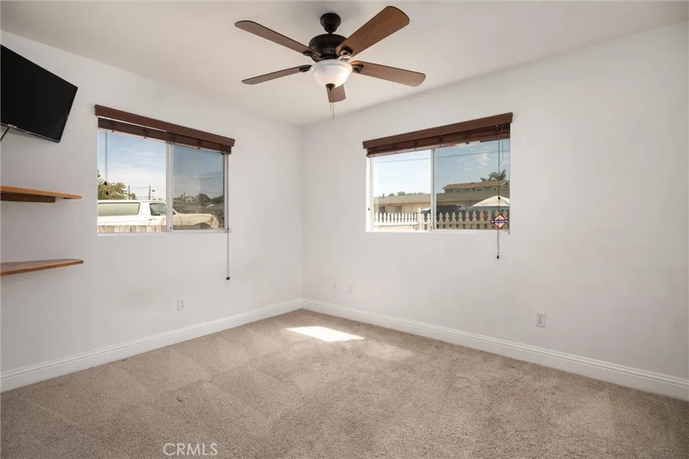 581 Newport Grover Beach, CA 93433