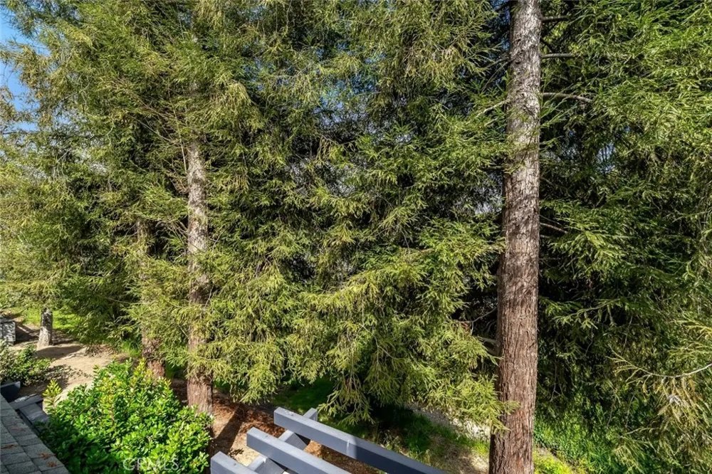 2221 King Court #22 San Luis Obispo, CA 93401