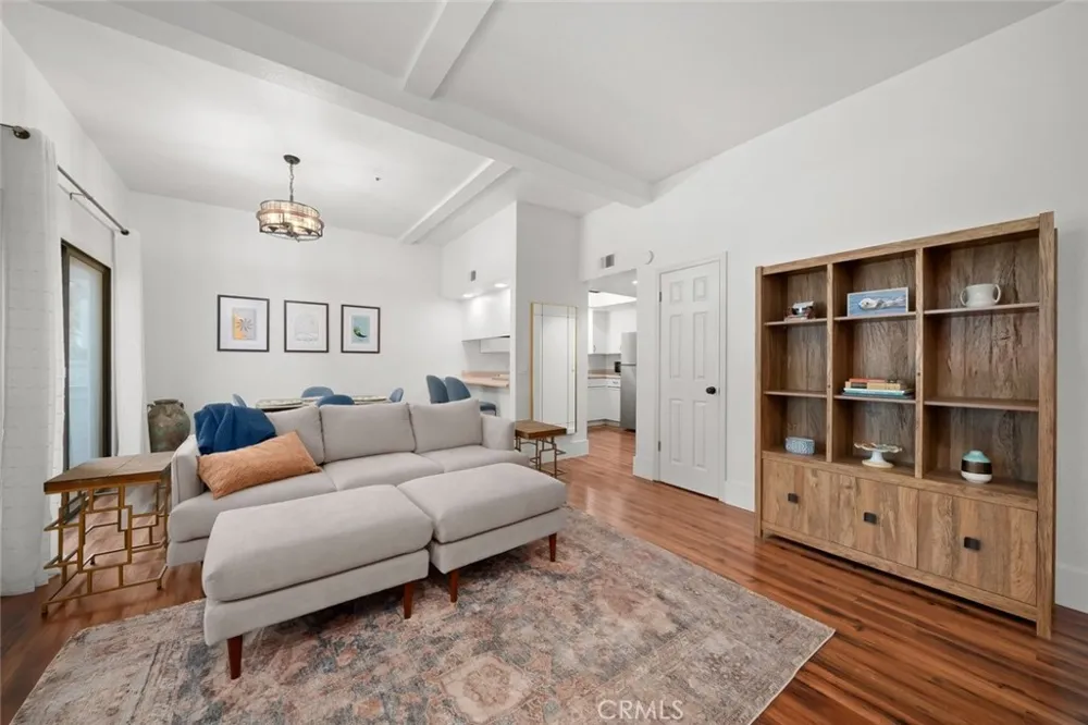 2221 King Court #22 San Luis Obispo, CA 93401