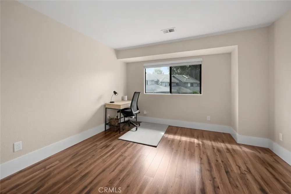 2221 King Court #22 San Luis Obispo, CA 93401