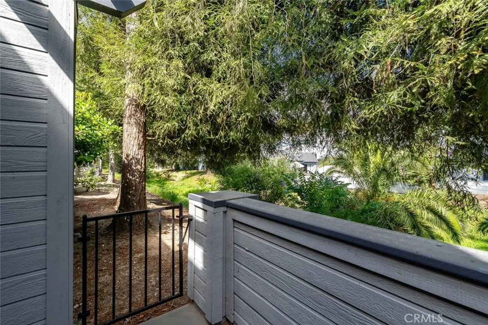 2221 King Court #22 San Luis Obispo, CA 93401