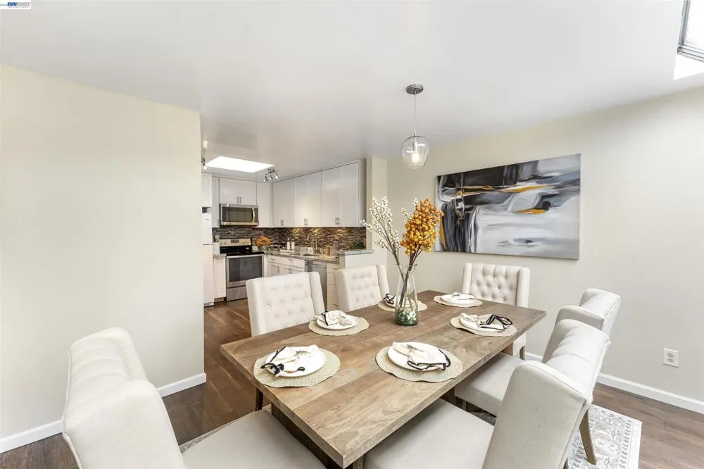 262 Beachview Ave #4 Pacifica, CA 94044