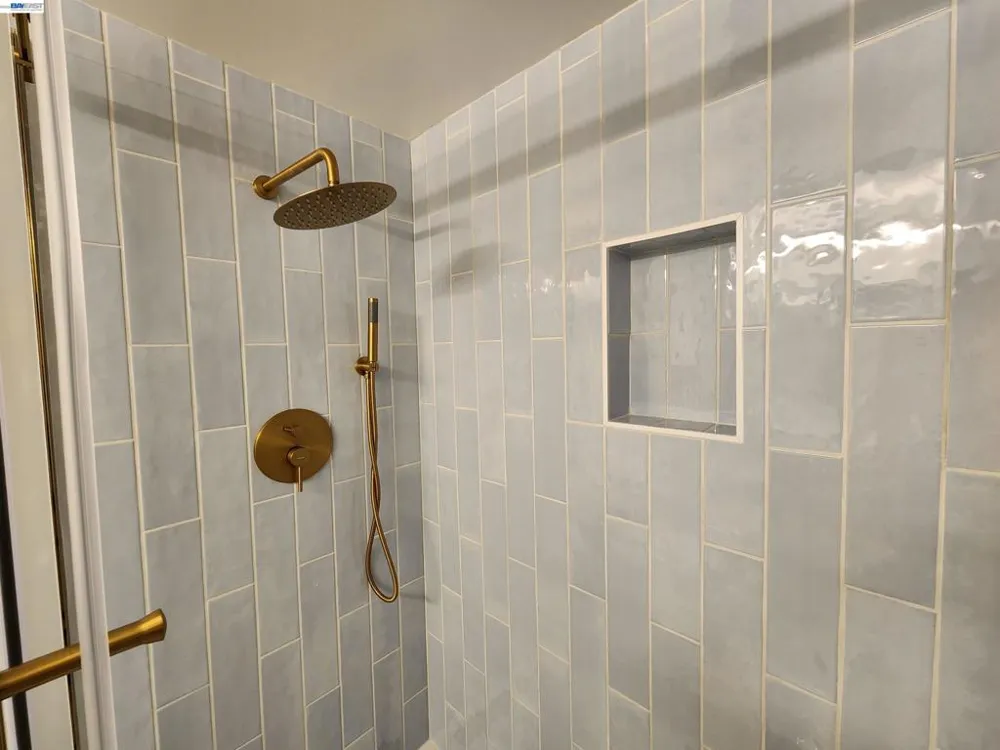262 Beachview Ave #4 Pacifica, CA 94044