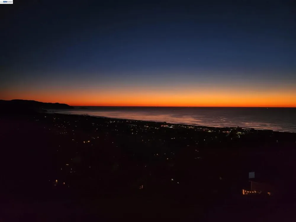 262 Beachview Ave #4 Pacifica, CA 94044