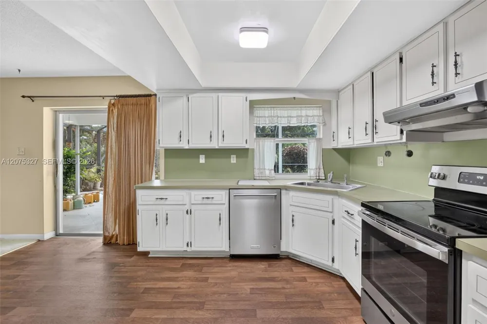 1350 NW 73rd Ave Plantation, FL 33313