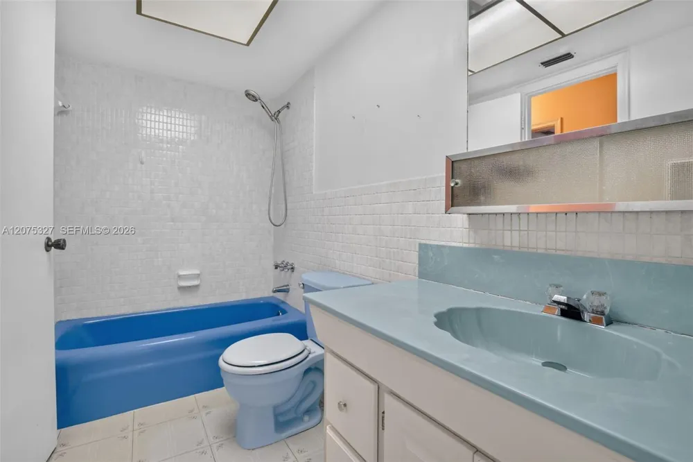 1350 NW 73rd Ave Plantation, FL 33313