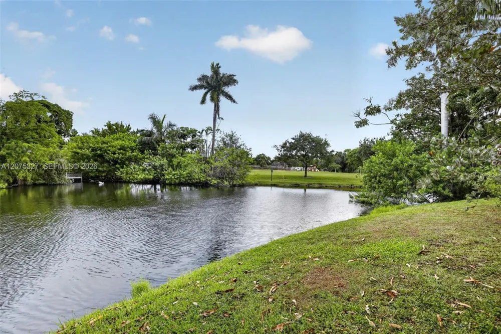 1350 NW 73rd Ave Plantation, FL 33313