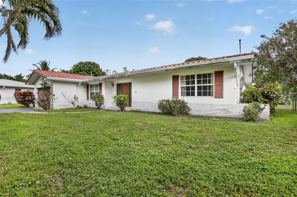 1350 NW 73rd Ave Plantation, FL 33313