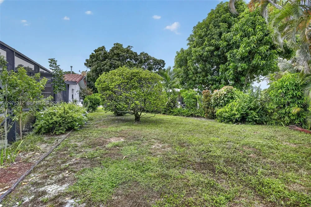 1350 NW 73rd Ave Plantation, FL 33313