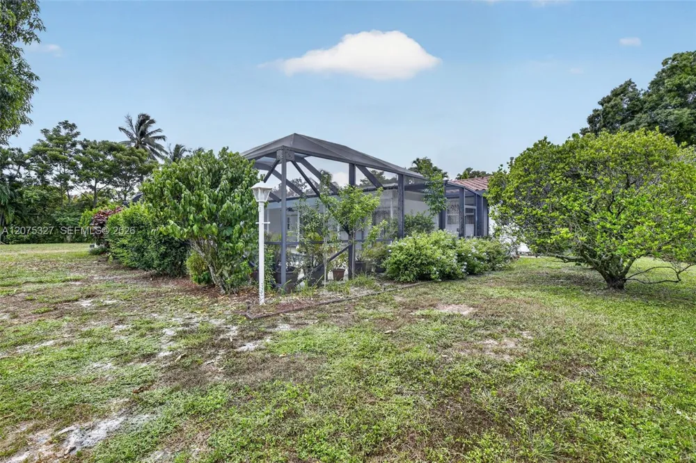 1350 NW 73rd Ave Plantation, FL 33313