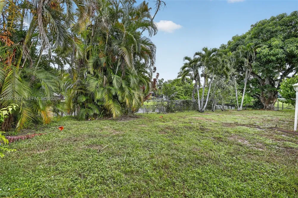 1350 NW 73rd Ave Plantation, FL 33313