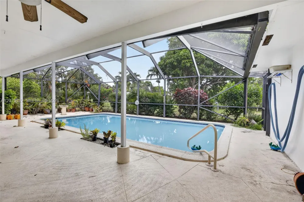 1350 NW 73rd Ave Plantation, FL 33313