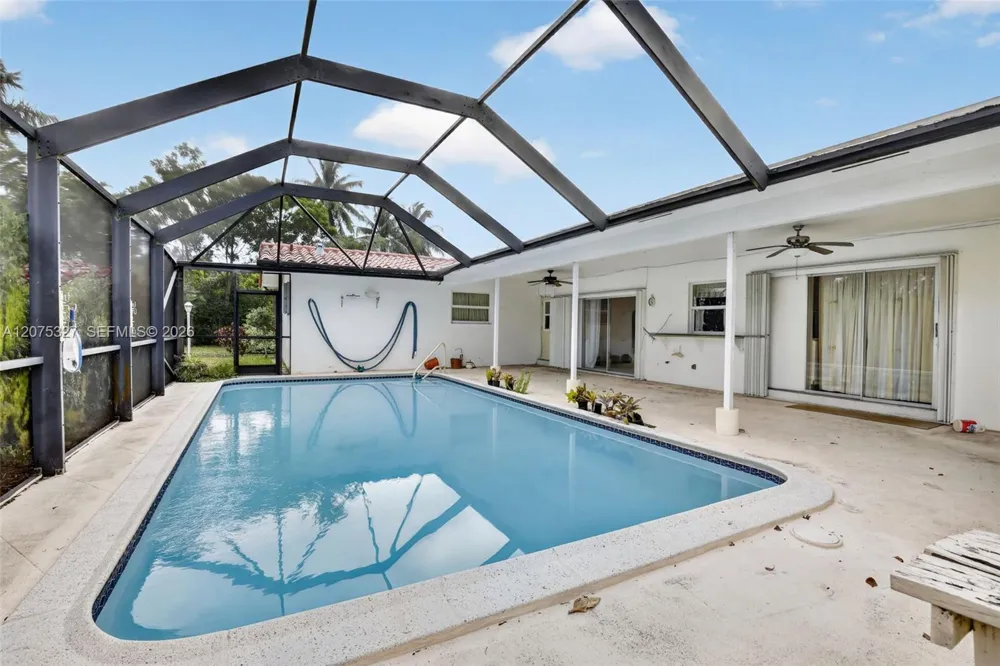 1350 NW 73rd Ave Plantation, FL 33313