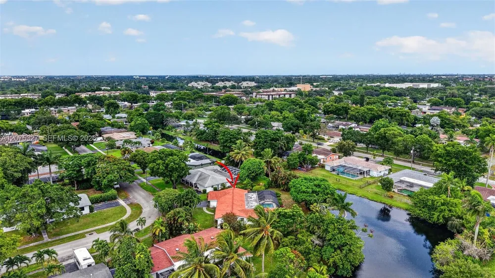 1350 NW 73rd Ave Plantation, FL 33313