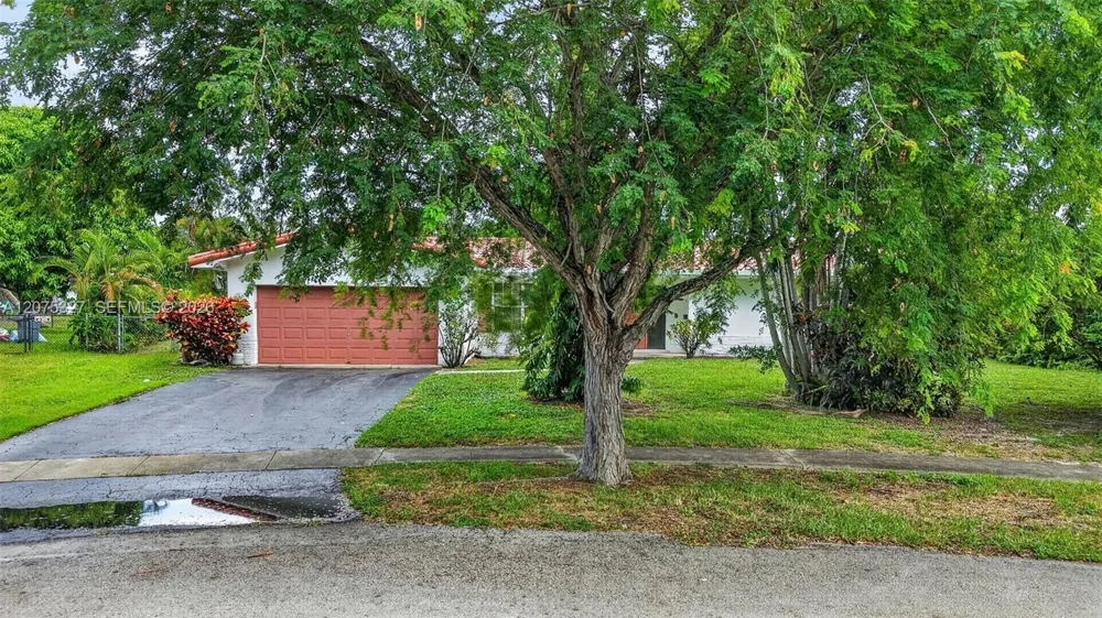 1350 NW 73rd Ave Plantation, FL 33313