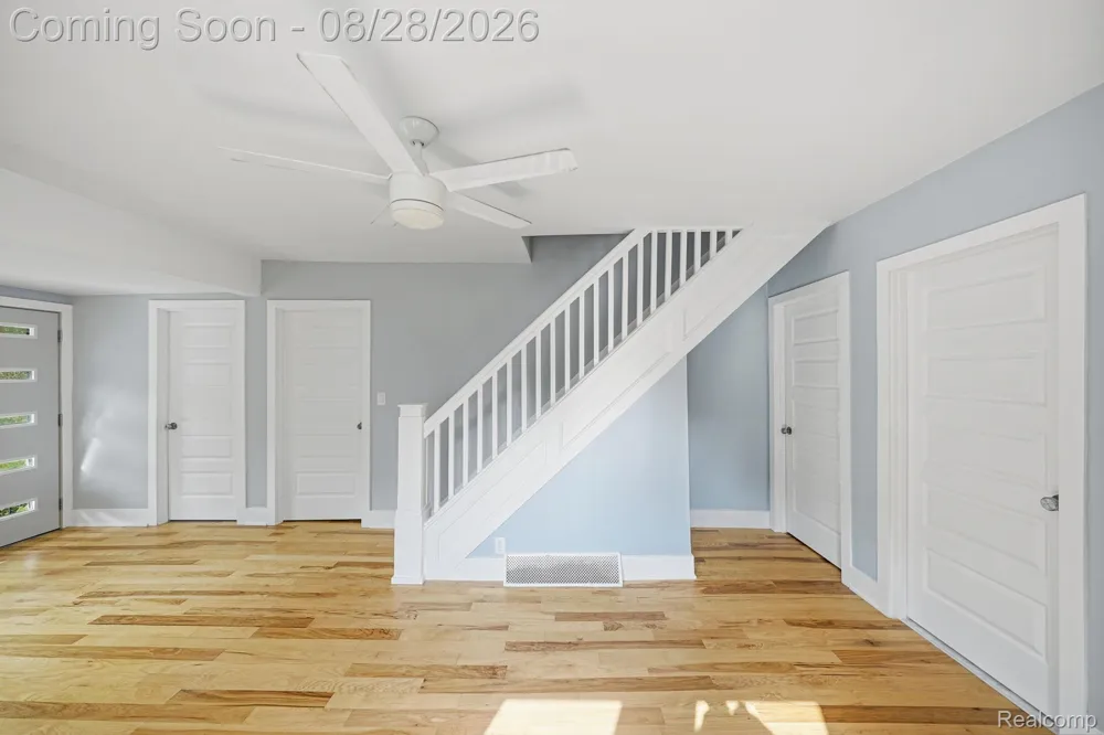 34004 Kirby Street Farmington Hills City, MI 48335