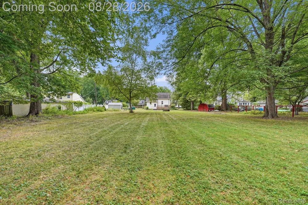 34004 Kirby Street Farmington Hills City, MI 48335