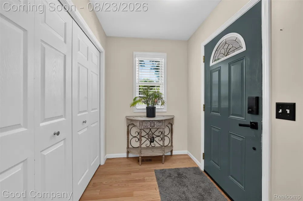 2145 Cole Road Orion Charter Township, MI 48362