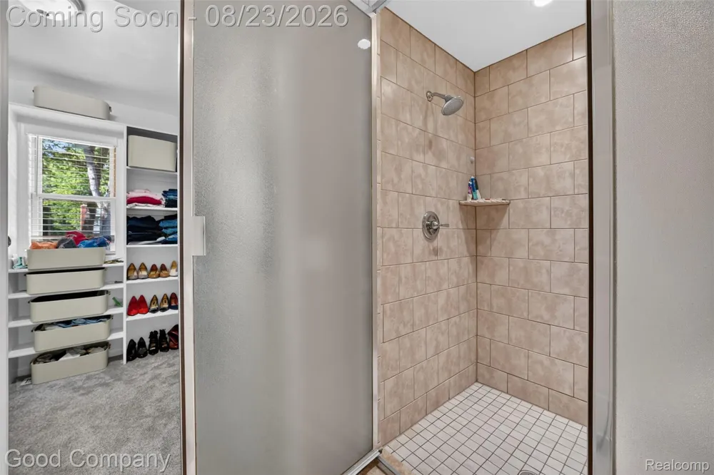 2145 Cole Road Orion Charter Township, MI 48362