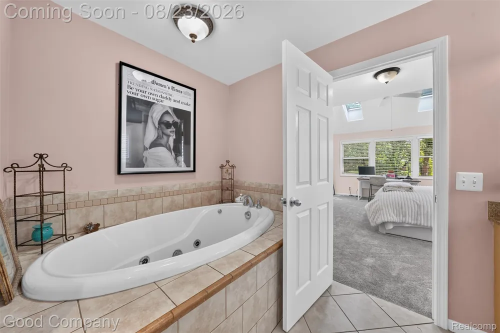 2145 Cole Road Orion Charter Township, MI 48362