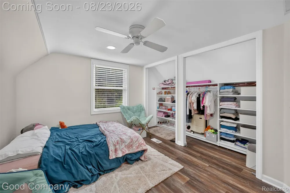 2145 Cole Road Orion Charter Township, MI 48362