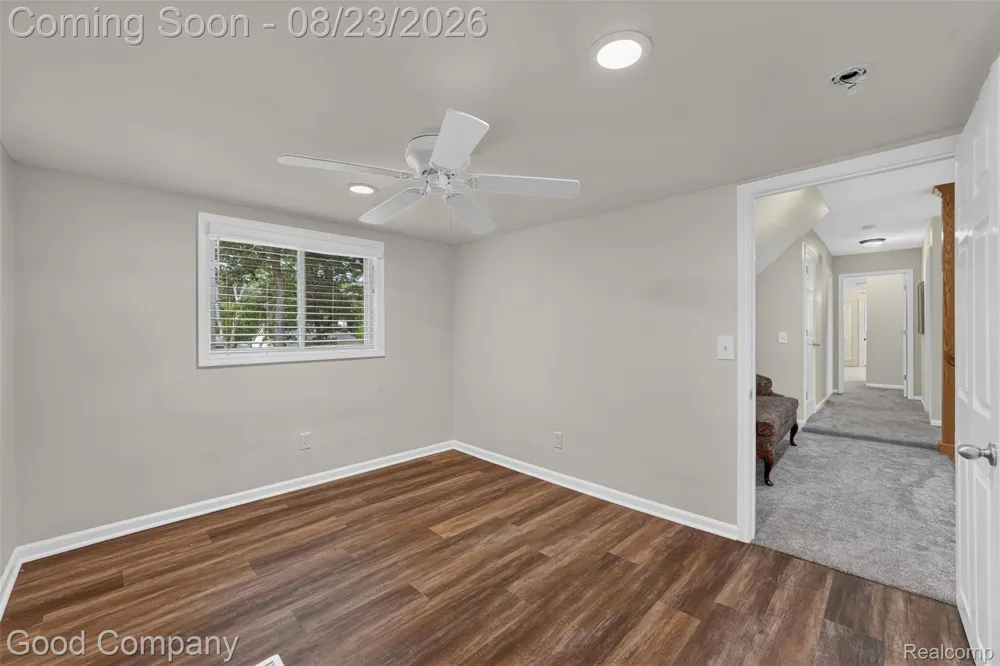 2145 Cole Road Orion Charter Township, MI 48362