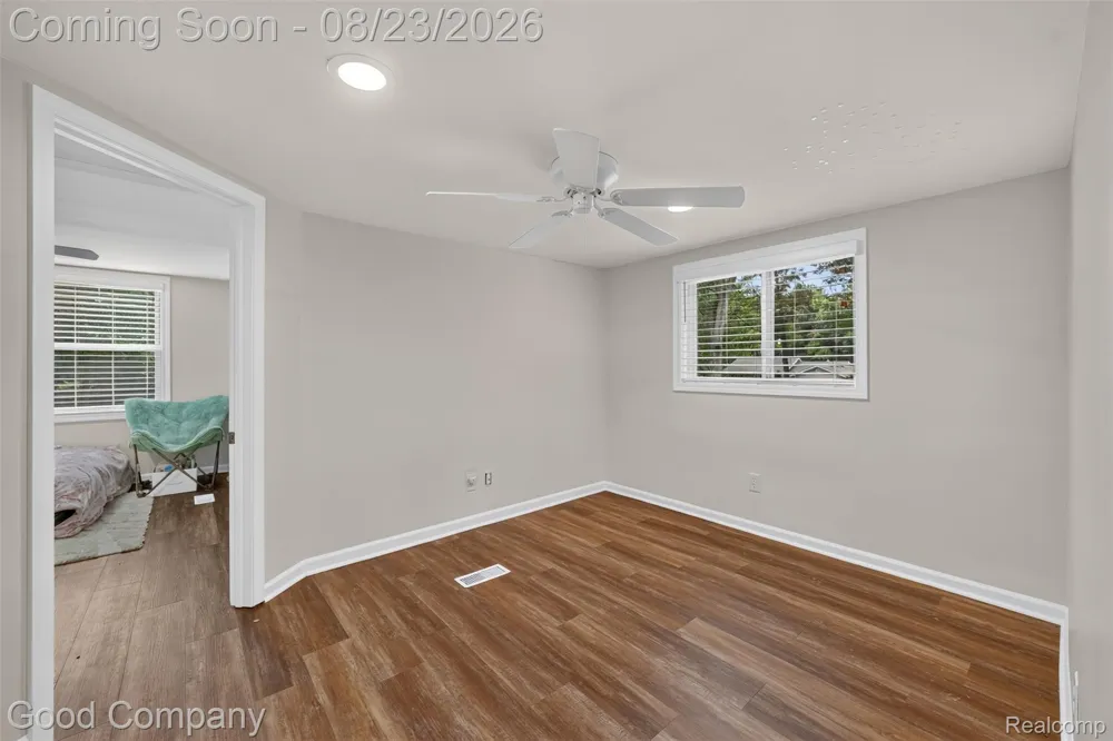 2145 Cole Road Orion Charter Township, MI 48362