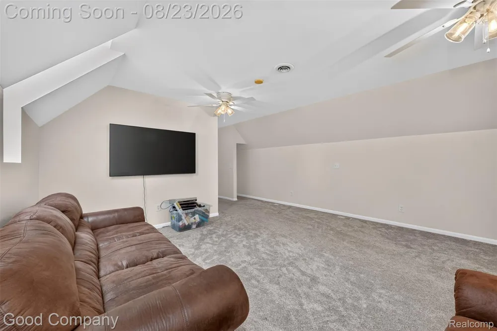 2145 Cole Road Orion Charter Township, MI 48362