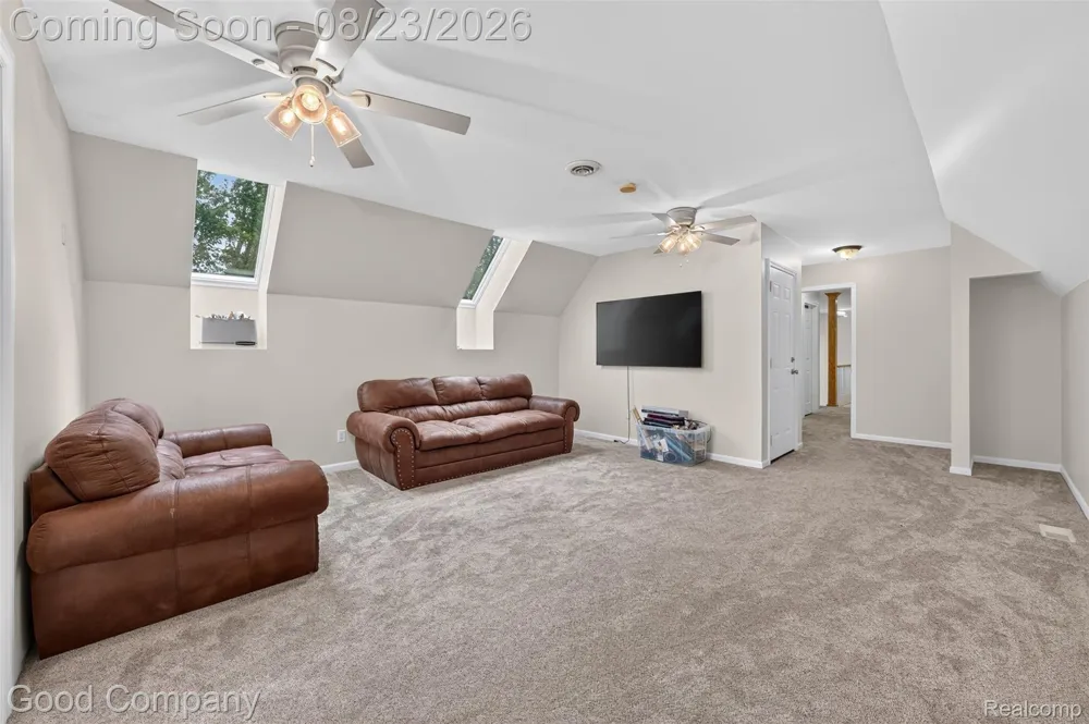 2145 Cole Road Orion Charter Township, MI 48362