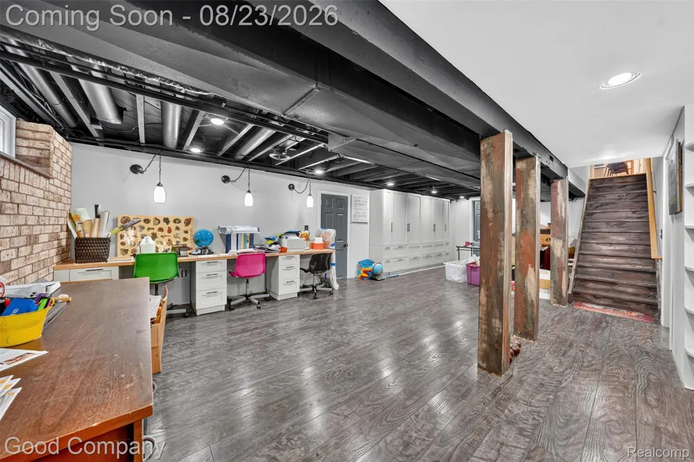 2145 Cole Road Orion Charter Township, MI 48362