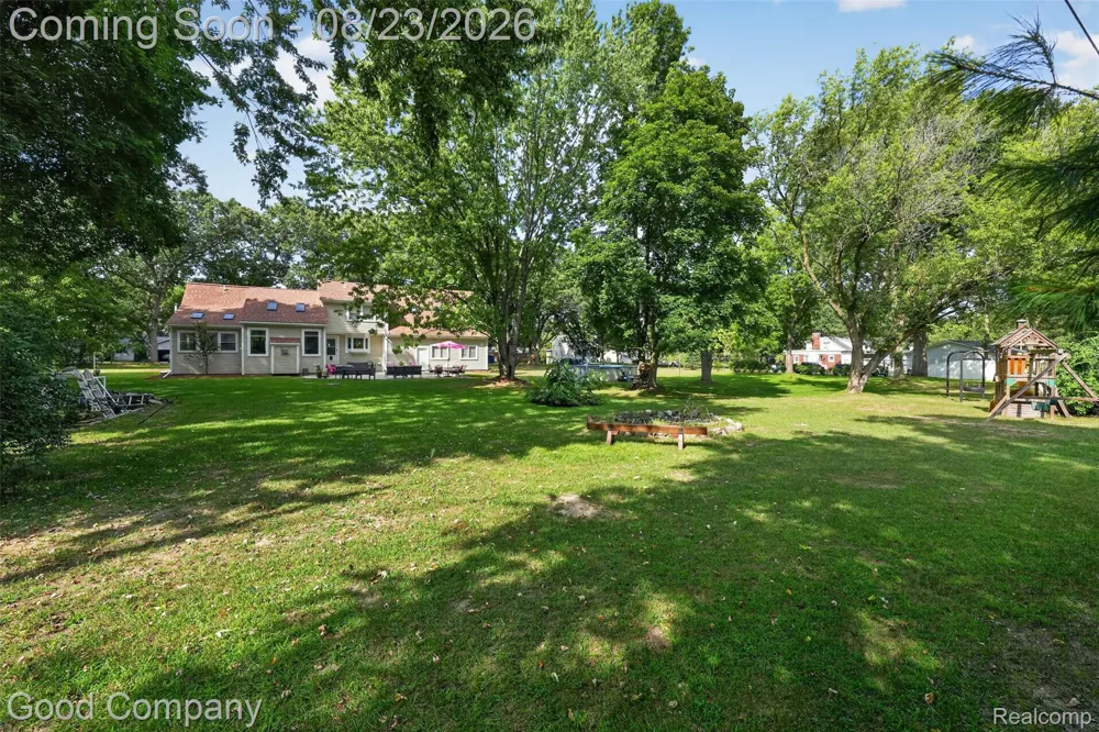 2145 Cole Road Orion Charter Township, MI 48362