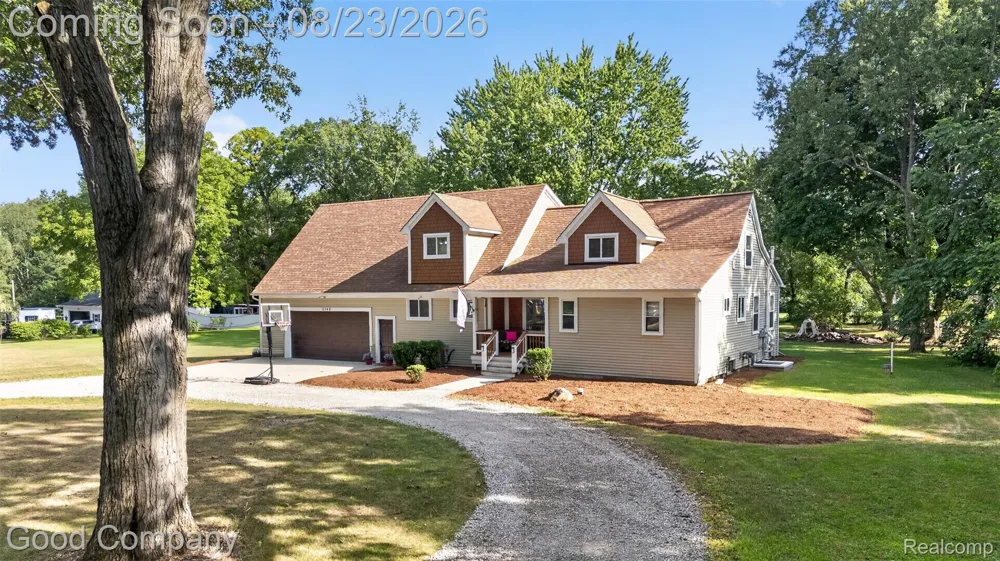 2145 Cole Road Orion Charter Township, MI 48362