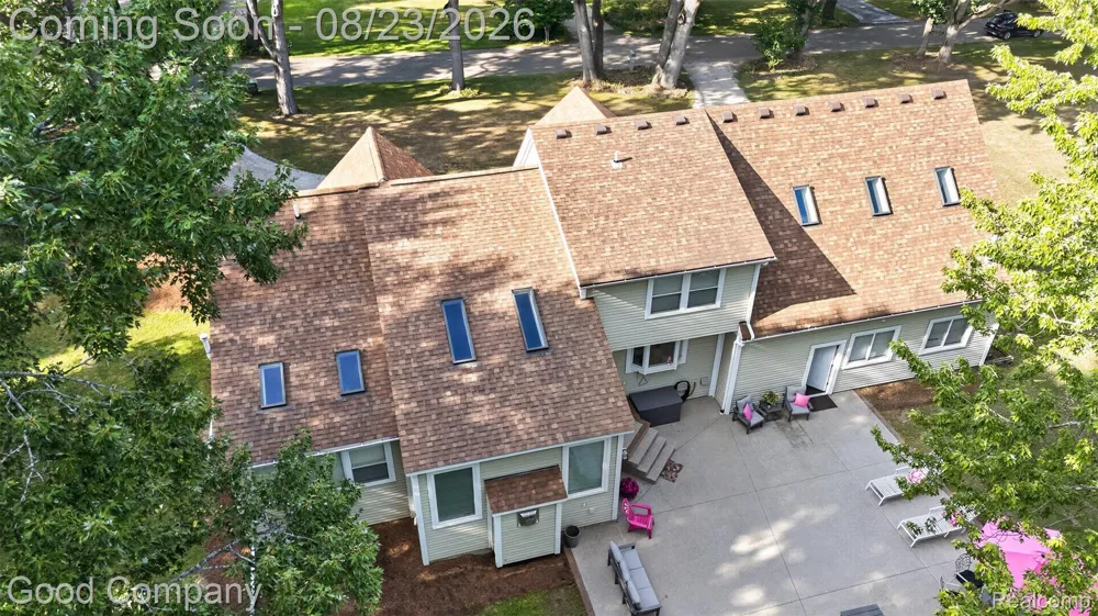 2145 Cole Road Orion Charter Township, MI 48362