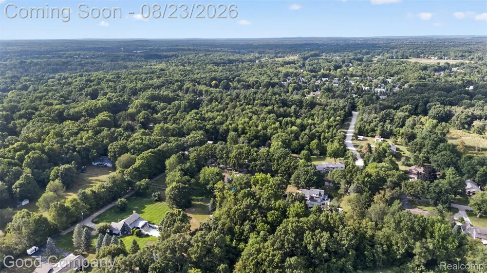 2145 Cole Road Orion Charter Township, MI 48362