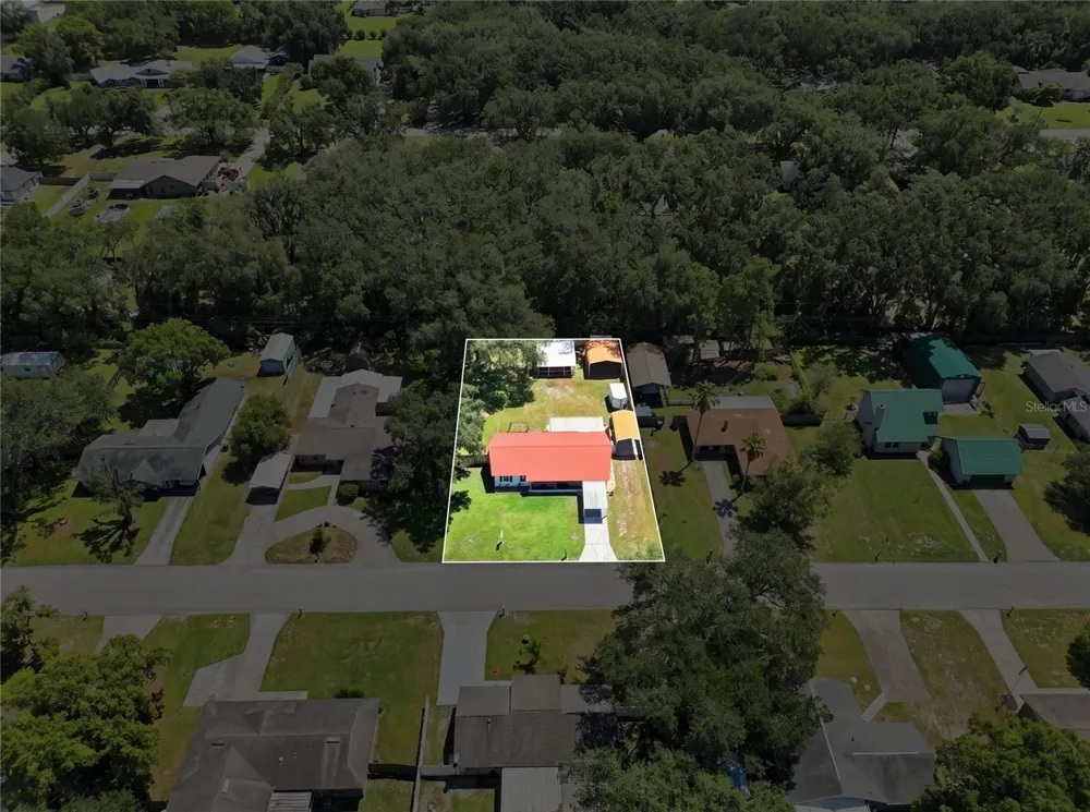 6312 SWEETWATER DRIVE E Lakeland, FL 33811