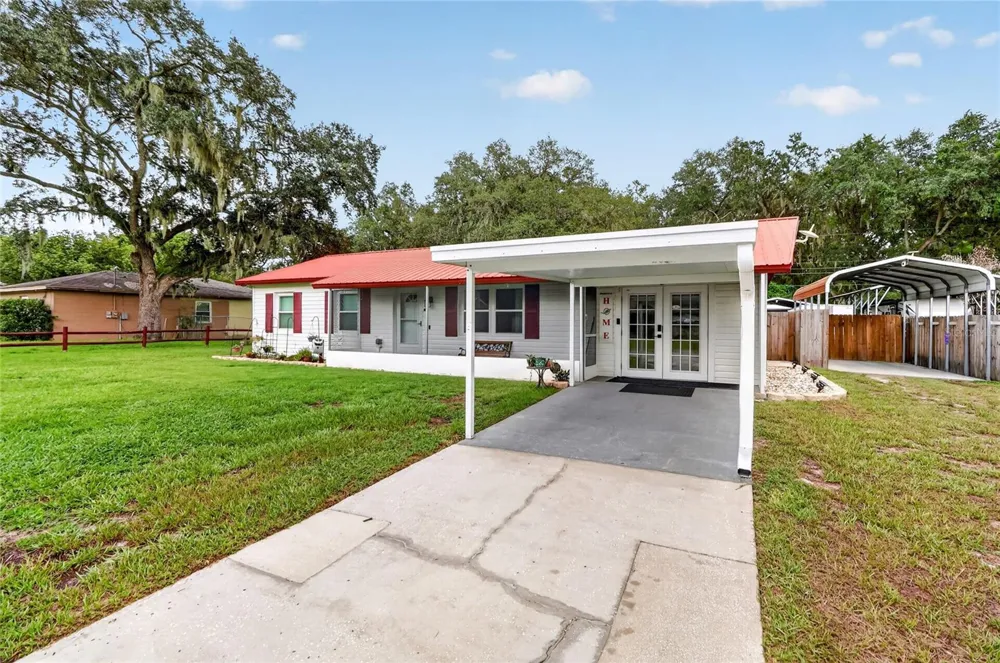 6312 SWEETWATER DRIVE E Lakeland, FL 33811