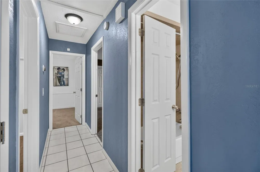 6312 SWEETWATER DRIVE E Lakeland, FL 33811