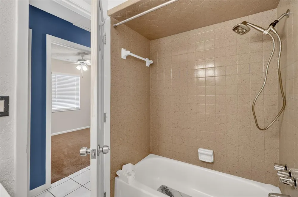 6312 SWEETWATER DRIVE E Lakeland, FL 33811