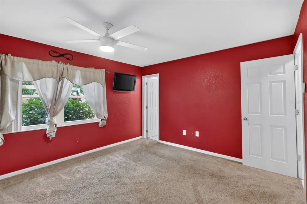 6312 SWEETWATER DRIVE E Lakeland, FL 33811
