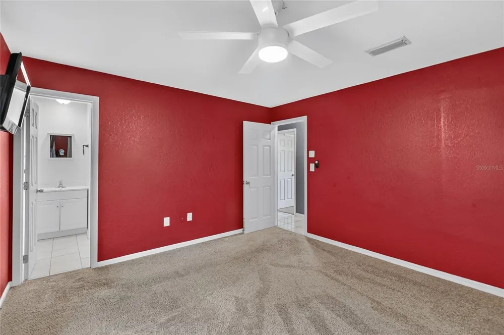 6312 SWEETWATER DRIVE E Lakeland, FL 33811