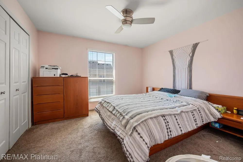 29908 Heritage Parkway #25 Warren City, MI 48092