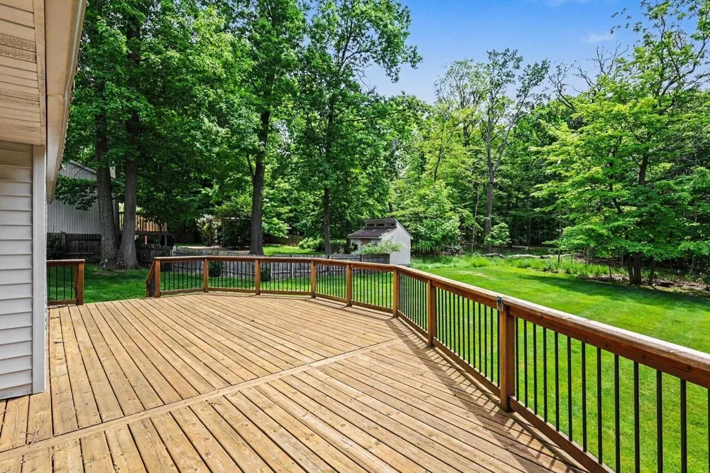 5649 Woodstock Drive Delta Charter Township, MI 48917