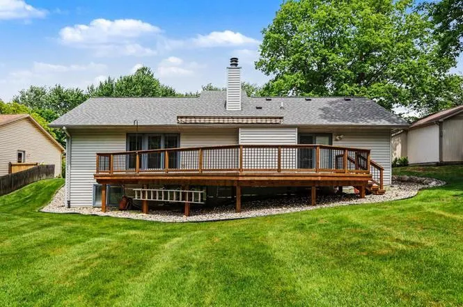 5649 Woodstock Drive Delta Charter Township, MI 48917