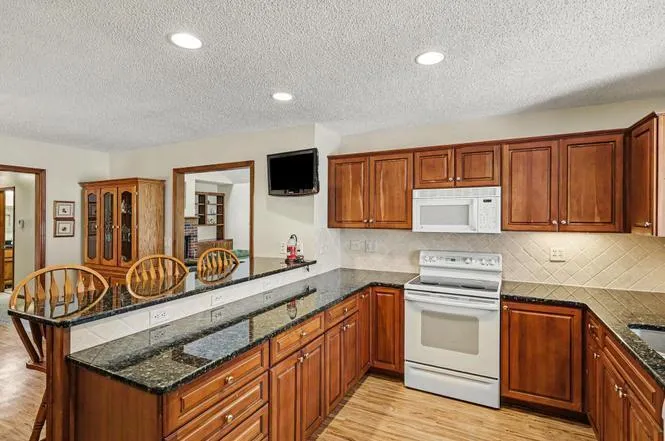 5649 Woodstock Drive Delta Charter Township, MI 48917