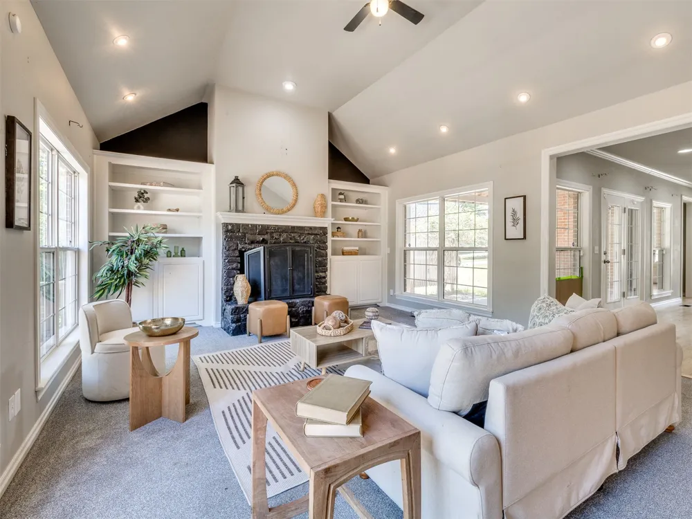 239 Woodview Lane Sapulpa, OK 74066