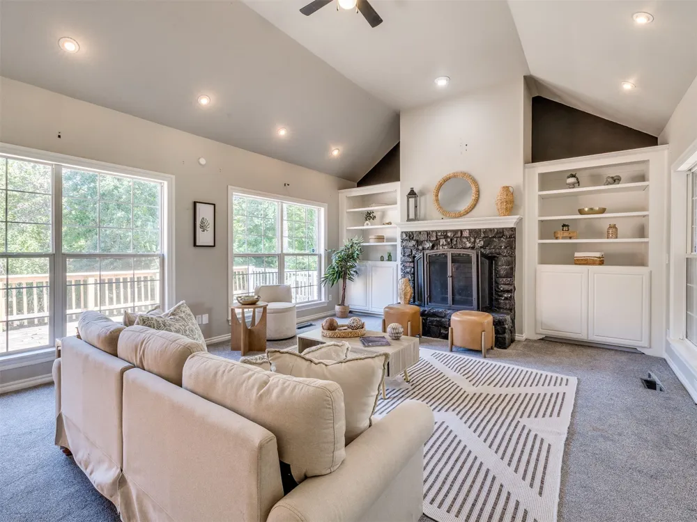 239 Woodview Lane Sapulpa, OK 74066