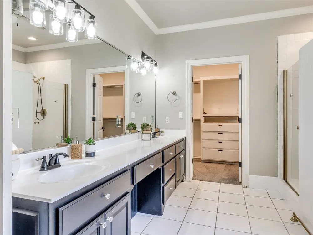 239 Woodview Lane Sapulpa, OK 74066